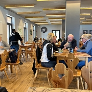 064 Even hier een kop koffie genomen